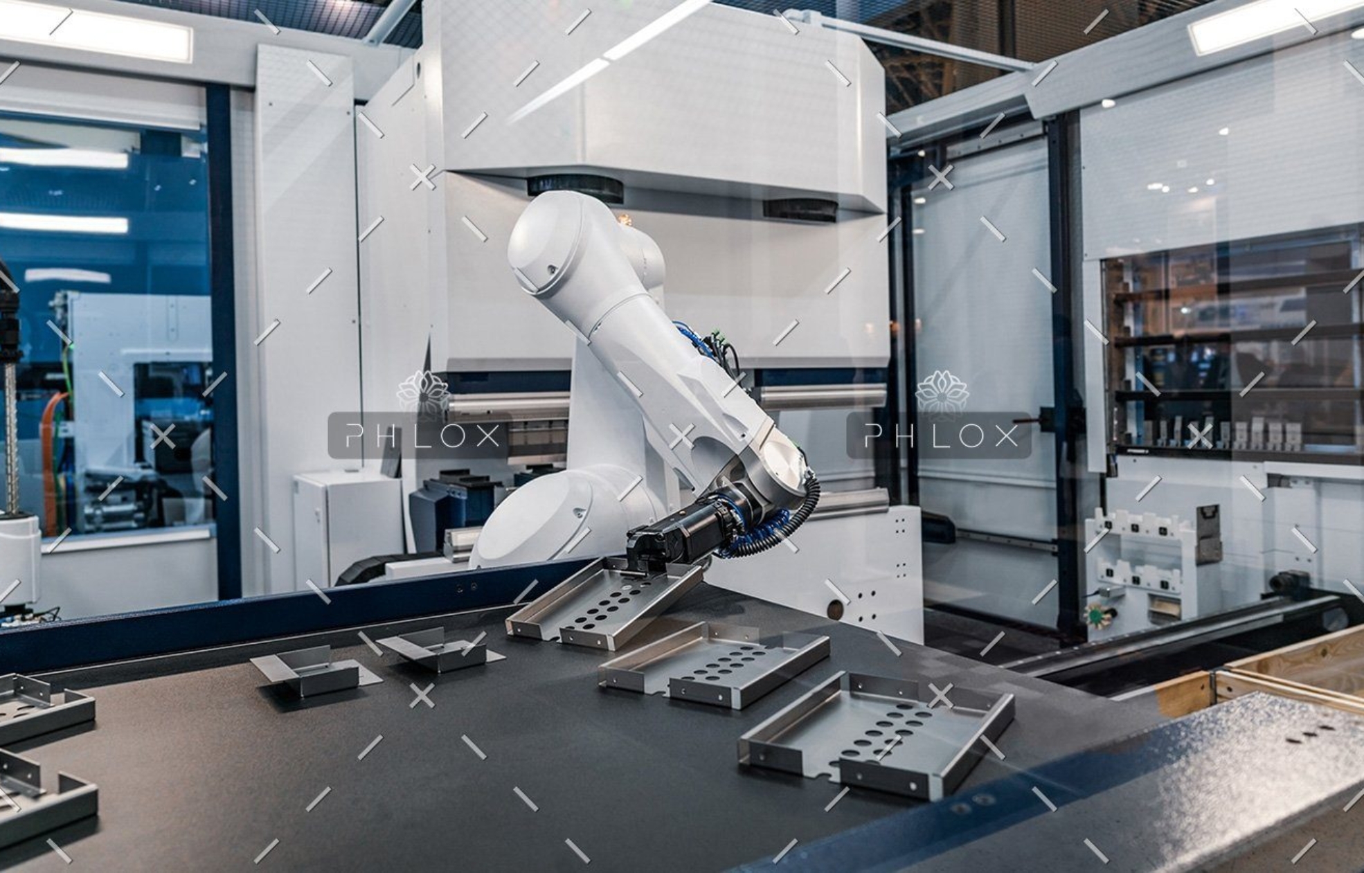 demo-attachment-63-robotic-arm-modern-industrial-technology-DUCYZJ7